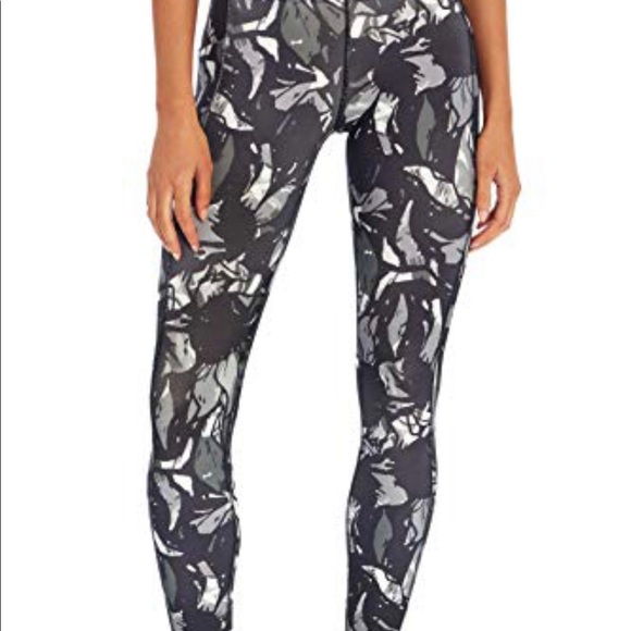 Marika yoga reversible high rise leggings (s) - Picture 2 of 15